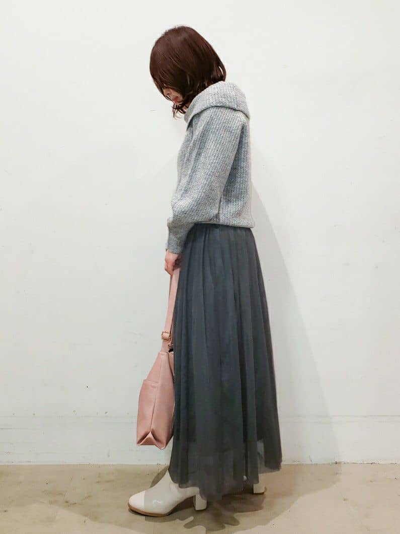 TSUCHIYAさんの「SHOO･LA･RUE｜◆【S-LL】首元すっきり オフショル ミックスヤーンニット」を使ったコーディネート