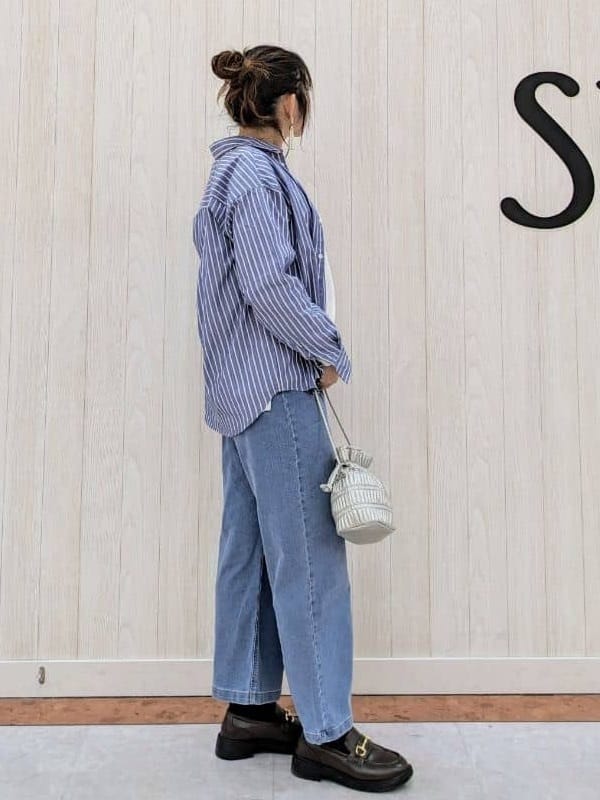 さくみぃさんの「SHOO･LA･RUE｜◆【洗える/S-LL】シーズン問わず合わせやすい ベーシックカラーシャツ」を使ったコーディネート