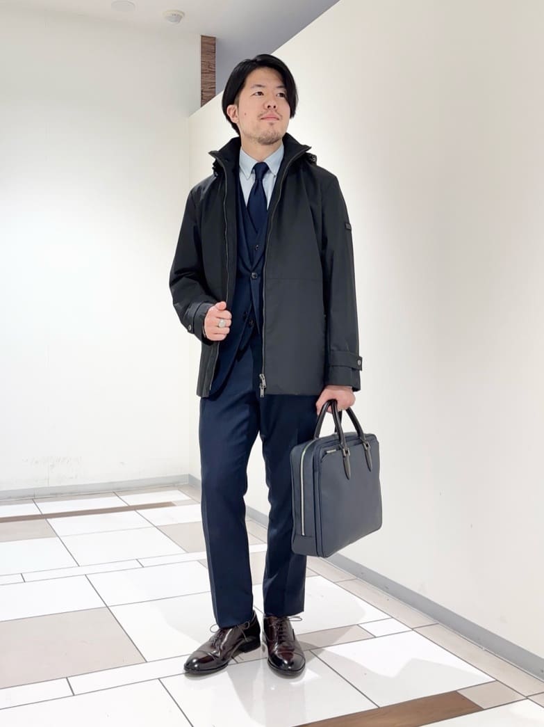 及川さんの「TAKEO KIKUCHI｜◆【ライトアウター】ドビー エレクティブ シェルブルゾン」を使ったコーディネート