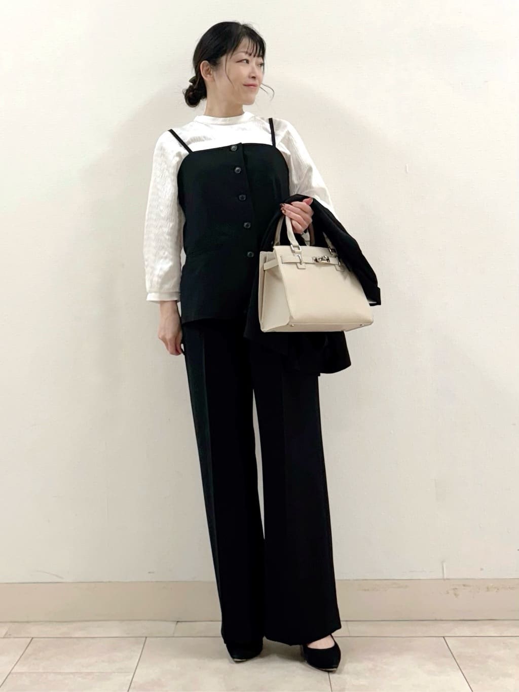 Wakaさんの「INDIVI｜」を使ったコーディネート