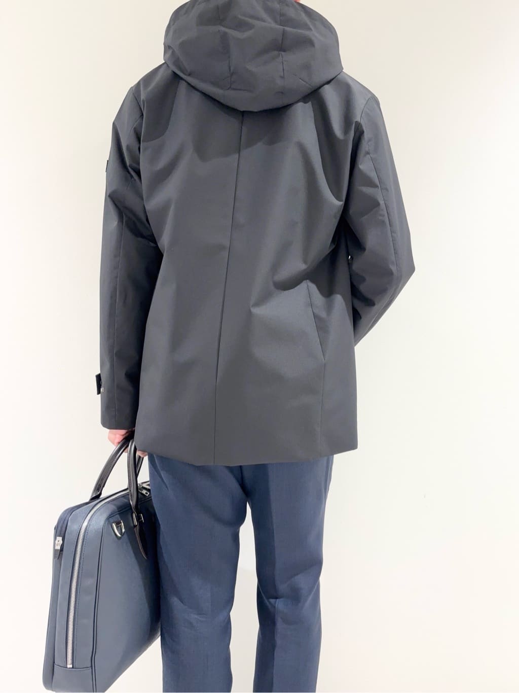 及川さんの「TAKEO KIKUCHI｜◆【ライトアウター】ドビー エレクティブ シェルブルゾン」を使ったコーディネート