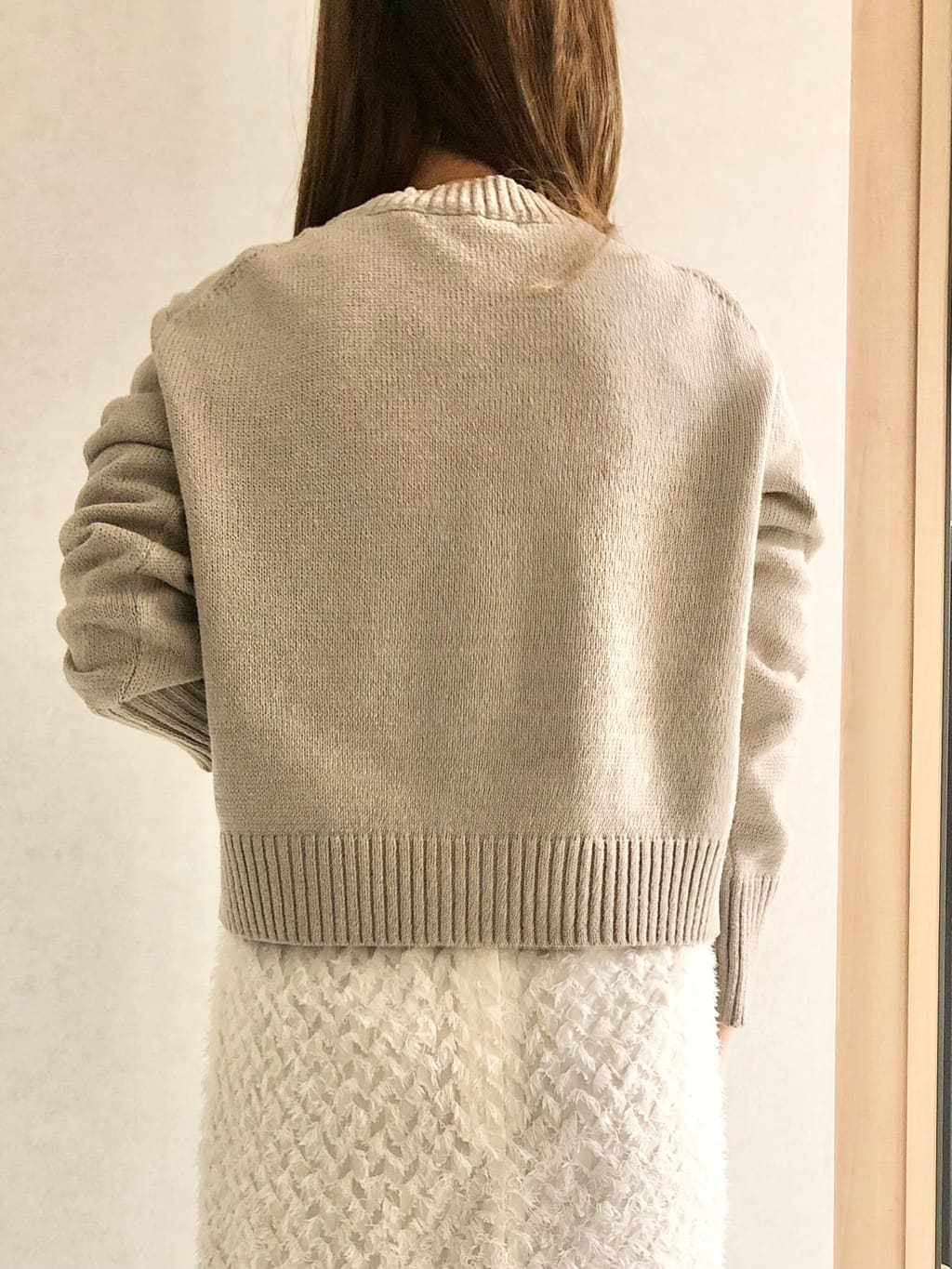 sayuさんの「UNTITLED｜◆【洗える/後ろウエストゴム】カットジャカード ナロースカート」を使ったコーディネート