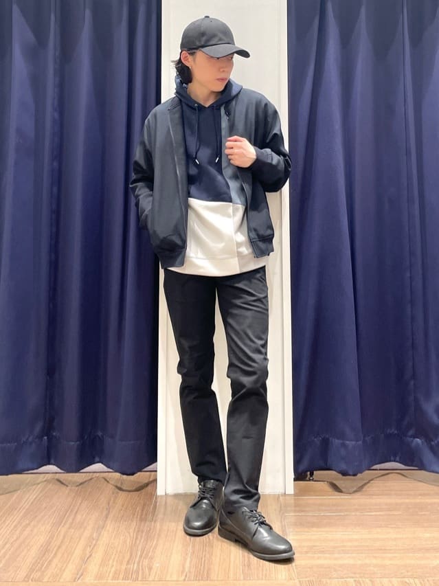 Tightさんの「THE SHOP TK｜【オールシーズン穿ける！】7DAYSストレッチへリンボンパンツ　ON&hArr;OFF兼用」を使ったコーディネート