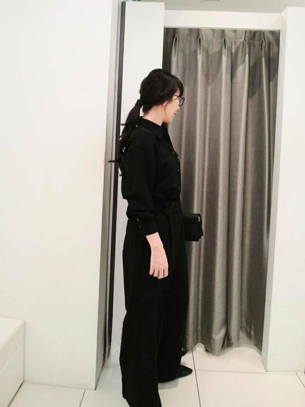 YABUさんの「UNTITLED｜◆【朝比奈 彩&times;Oggi&times;UNTITLED スペシャルコラボ】シャツカラーオールインワン」を使ったコーディネート