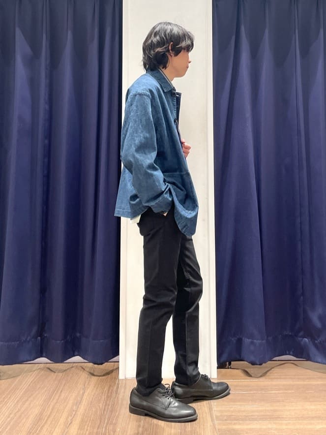 Tightさんの「THE SHOP TK｜【オールシーズン穿ける！】7DAYSストレッチへリンボンパンツ　ON&hArr;OFF兼用」を使ったコーディネート