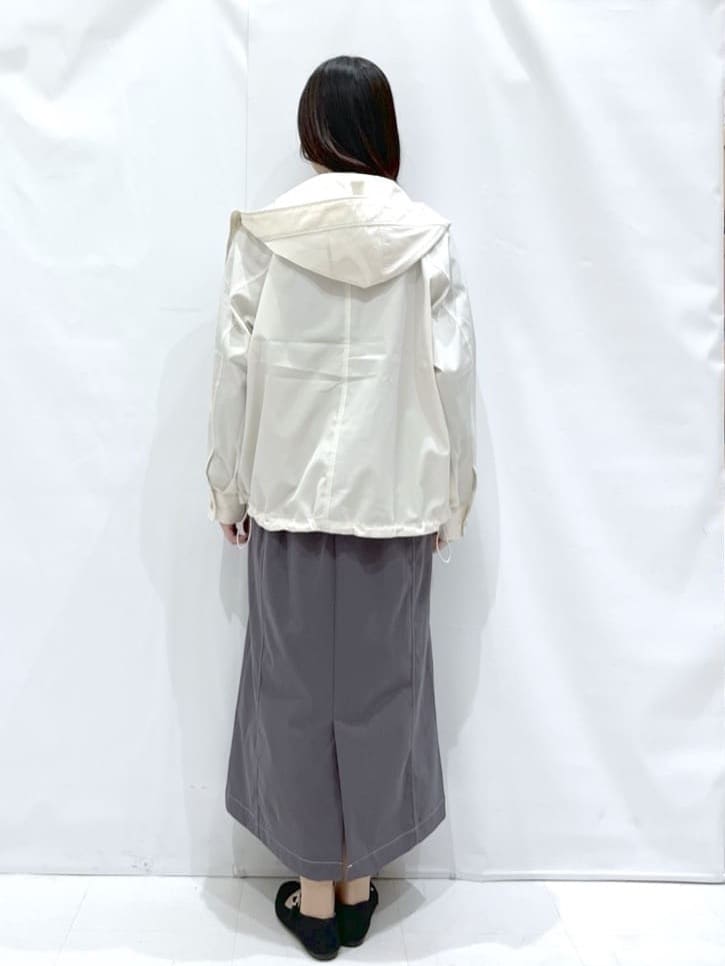 komaさんの「OPAQUE.CLIP｜◆《SS-LLsize》撥水フードブルゾン【洗濯機洗い可／花粉対応】」を使ったコーディネート