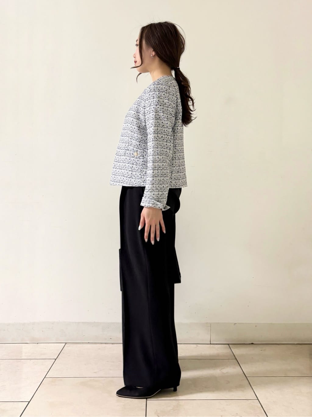 kahoさんの「INDIVI｜【セレモニーにおすすめ！】パール調トップネックレス」を使ったコーディネート