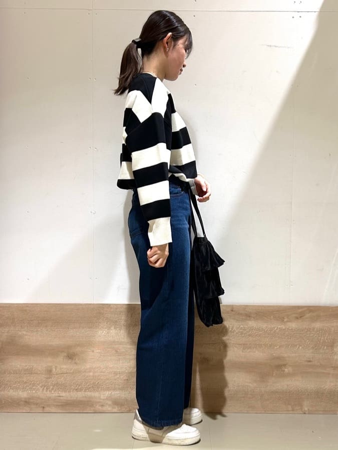 花さんの「SHOO･LA･RUE｜◆【S-LL/洗える】スウェットライク オーバーサイズニット」を使ったコーディネート
