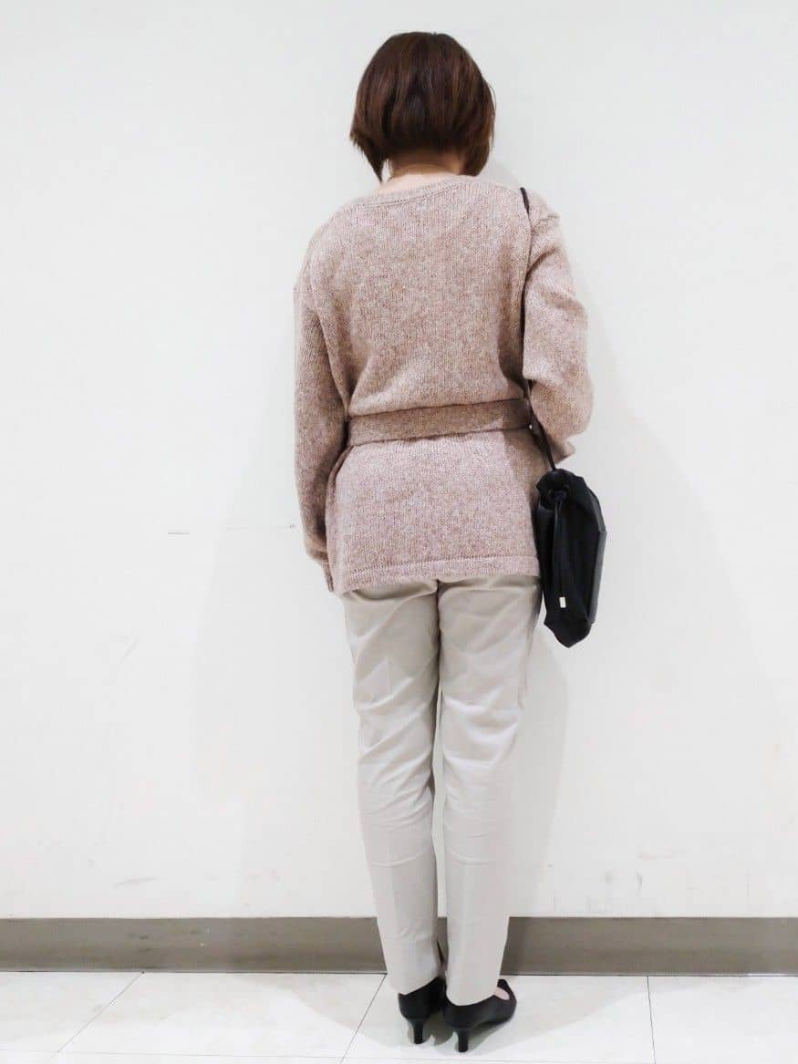 あらーさんの「OPAQUE.CLIP｜◆【抗菌防臭加工／低反発クッション】名品　ポインテッドトゥパンプス」を使ったコーディネート