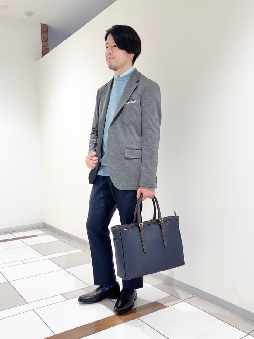 及川さんの「TAKEO KIKUCHI｜◆メランジ ハニカム ストレッチ ジャケット」を使ったコーディネート