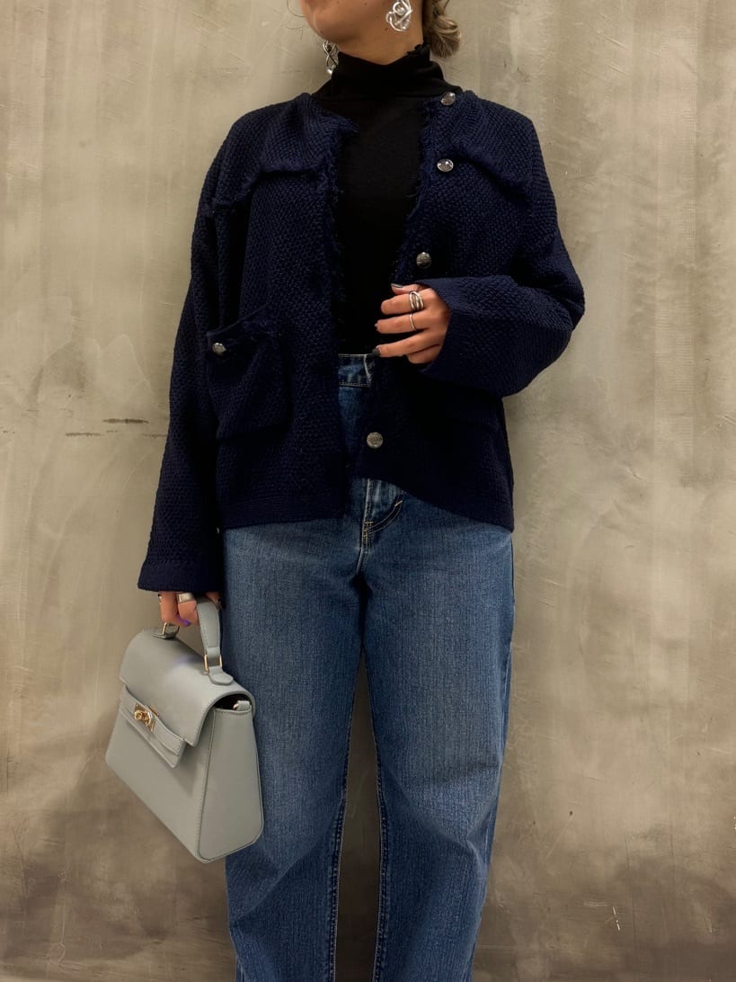 minaさんの「grove｜【Lee&times;grove別注】STRAIGHT DENIM PANTS」を使ったコーディネート