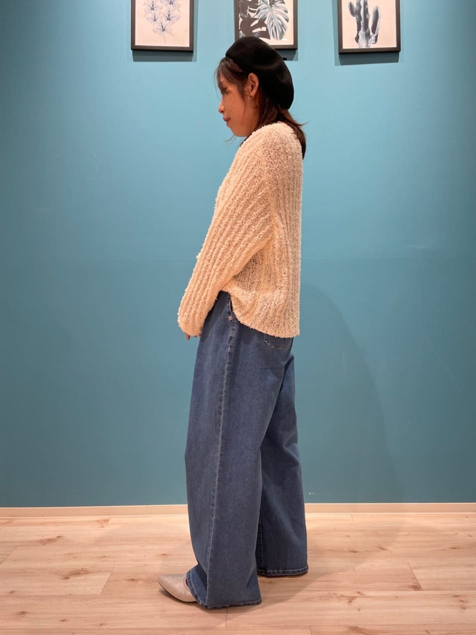 うめちゃんさんの「SHOO･LA･RUE｜◆程よくエアリー テープヤーンニット」を使ったコーディネート