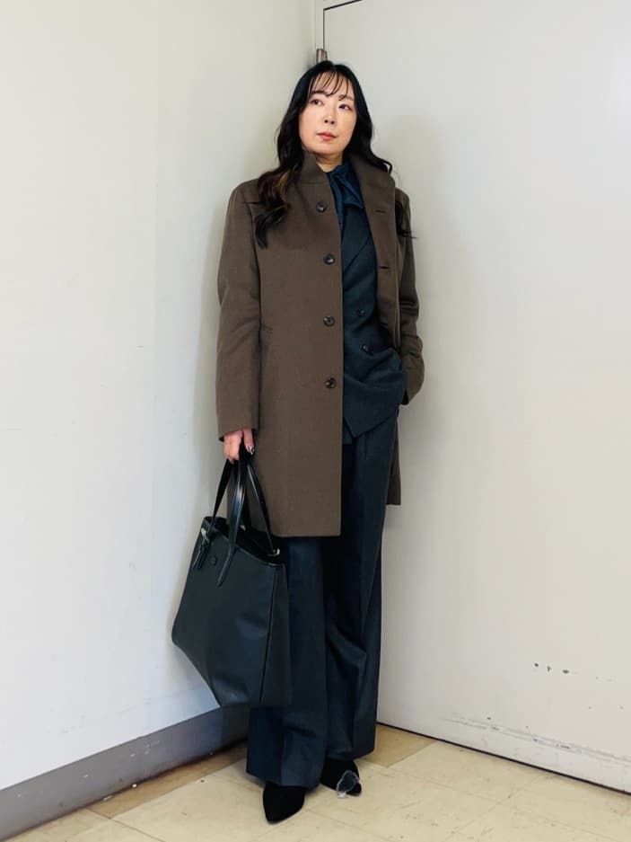 iwさんの「TAKEO KIKUCHI｜【ウールカシミヤブレンド】ビーバー調 スタンドカラー コート」を使ったコーディネート