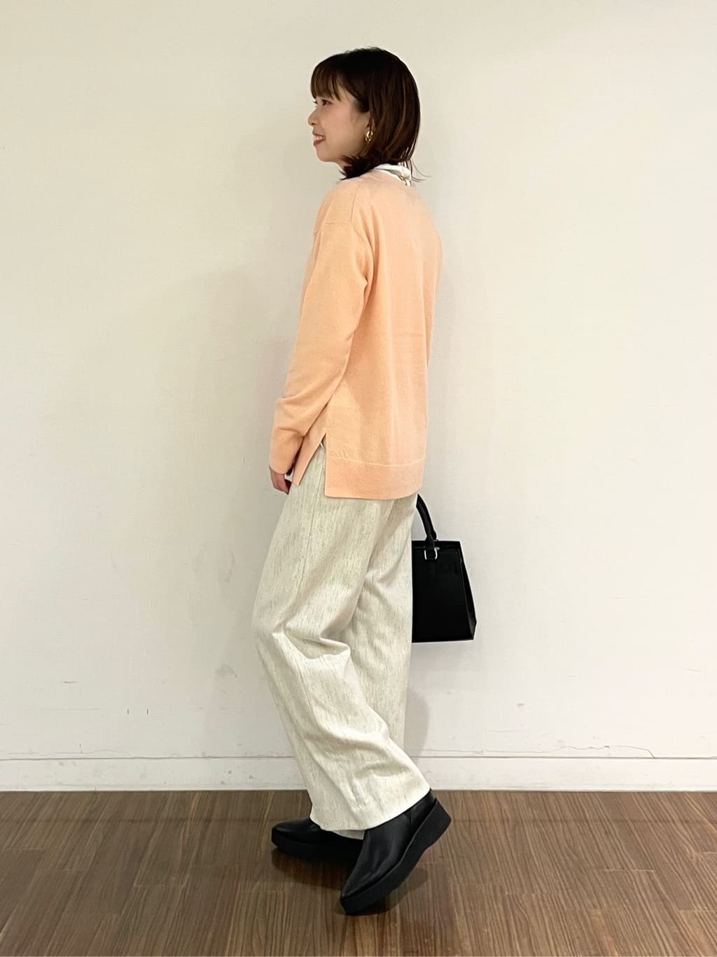 ねねさんの「INDIVI｜◆【合皮／フォーマル】ショルダー付きスクエアバッグ」を使ったコーディネート