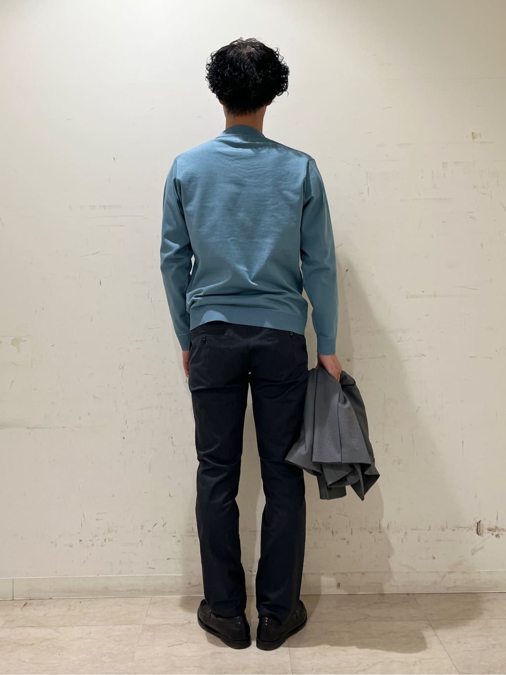 mutoさんの「TAKEO KIKUCHI｜【全7サイズ&times;8色展開！】トップマルチヘリンボン パンツ」を使ったコーディネート