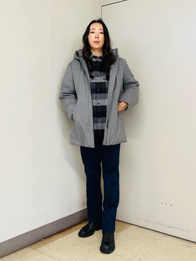 iwさんの「TAKEO KIKUCHI｜【オフィスカジュアル対応】ドレス チノパンツ」を使ったコーディネート