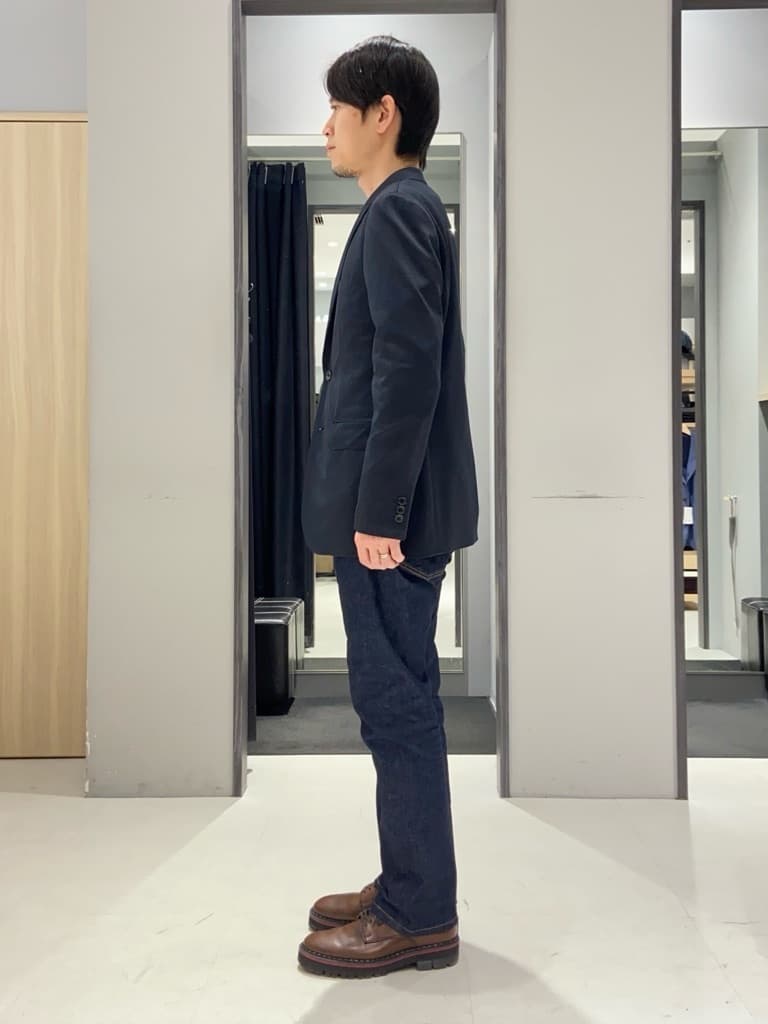 わいずみさんの「TAKEO KIKUCHI｜【モンスターストレッチ】日本製 ワンウォッシュ デニムパンツ」を使ったコーディネート