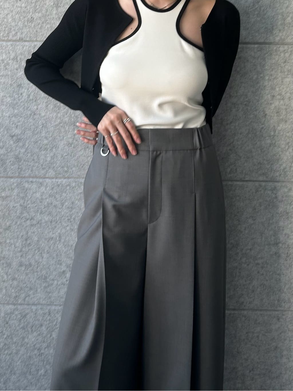 honoka Aさんの「CODE A｜【Cup-in】design cut tank」を使ったコーディネート