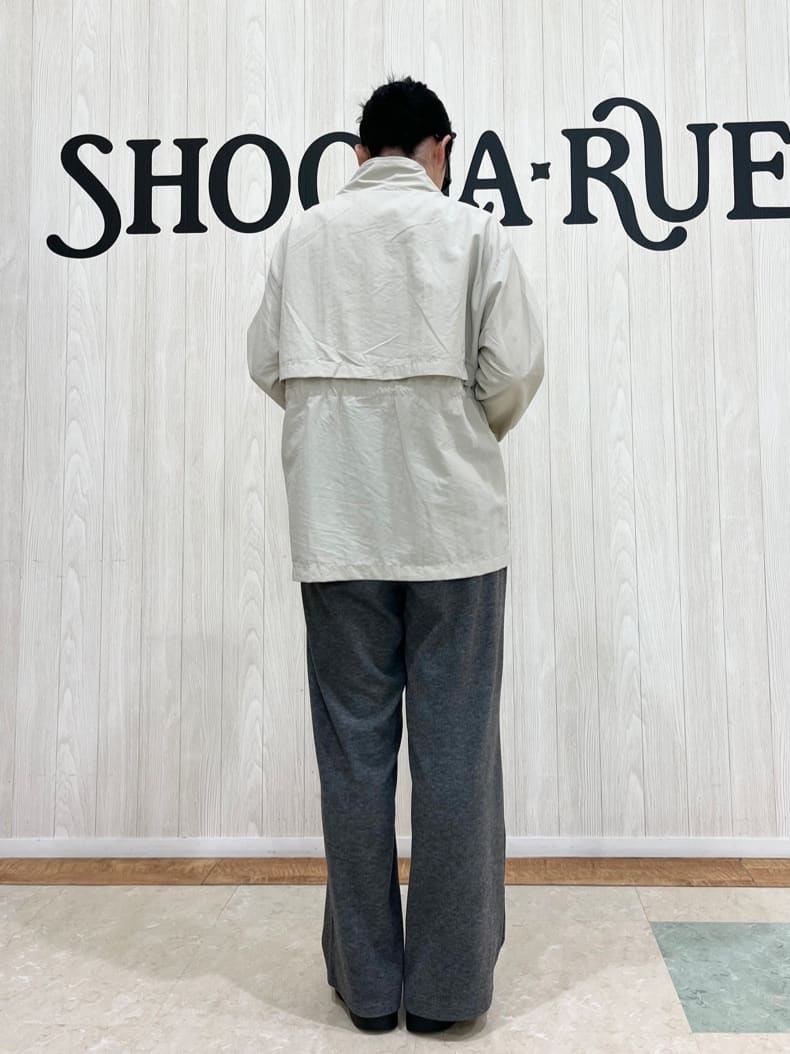ねぎまさんの「SHOO･LA･RUE｜◆【撥水/防花粉】大人のデイリースタイルに スタンドカラーブルゾン」を使ったコーディネート