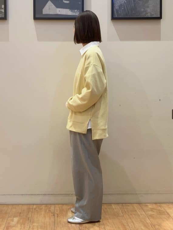 momoharuさんの「SHOO･LA･RUE｜◆【洗える/S-LL】選べる3柄 グラフィックスウェット」を使ったコーディネート