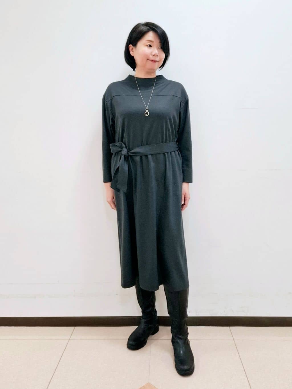 ねぎさんの「UNTITLED｜トリプルワントップペンダント」を使ったコーディネート