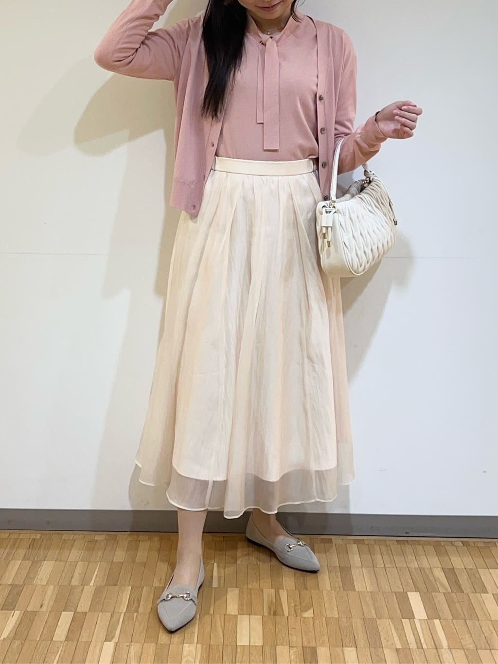 アイナさんの「UNTITLED｜」を使ったコーディネート
