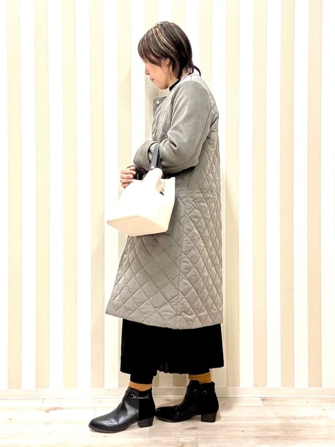 pieceさんの「SHOO･LA･RUE｜◆【通勤/セレモニー/2WAY】フロントバー金具3層トート」を使ったコーディネート