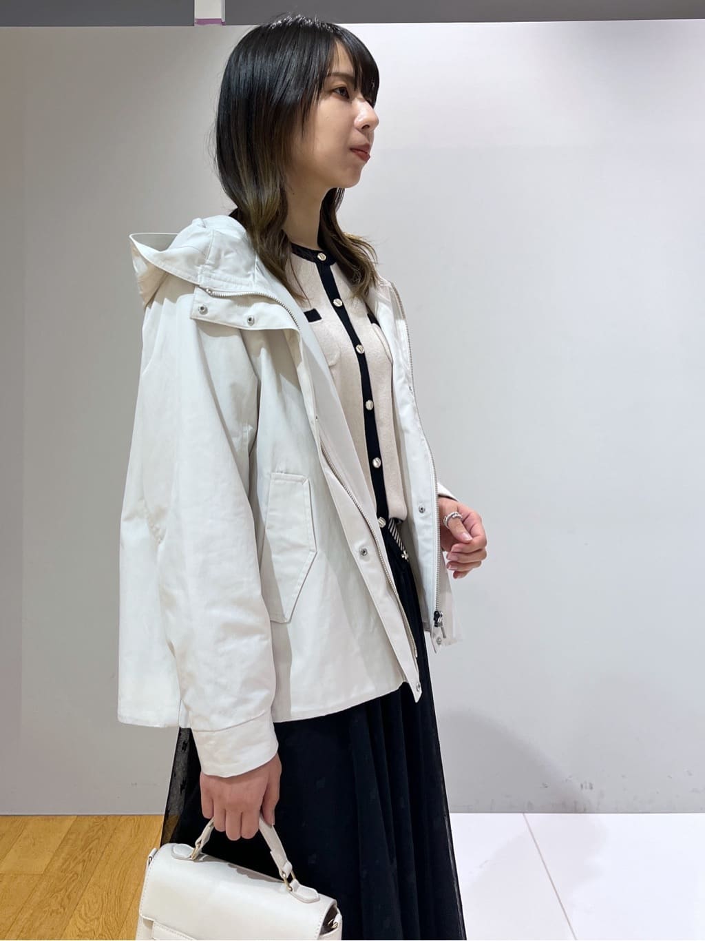 cotaniさんの「grove｜◆【撥水・洗える】マウンテンパーカ」を使ったコーディネート