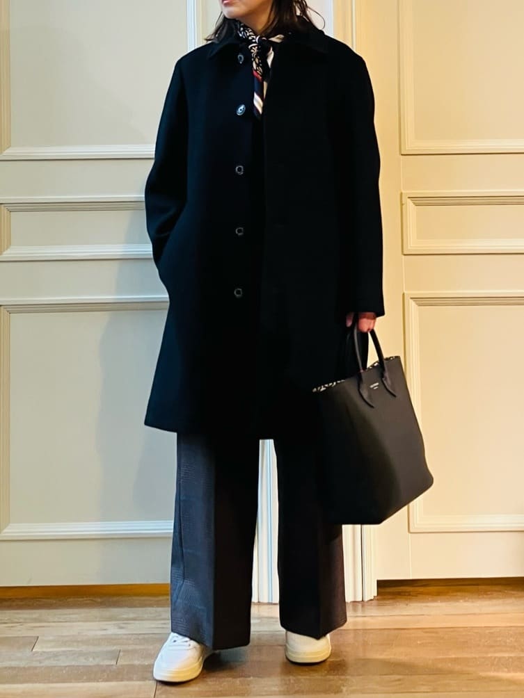 TSUKUIさんの「DRESSTERIOR｜オーバーラップサークルシルクスカーフ」を使ったコーディネート