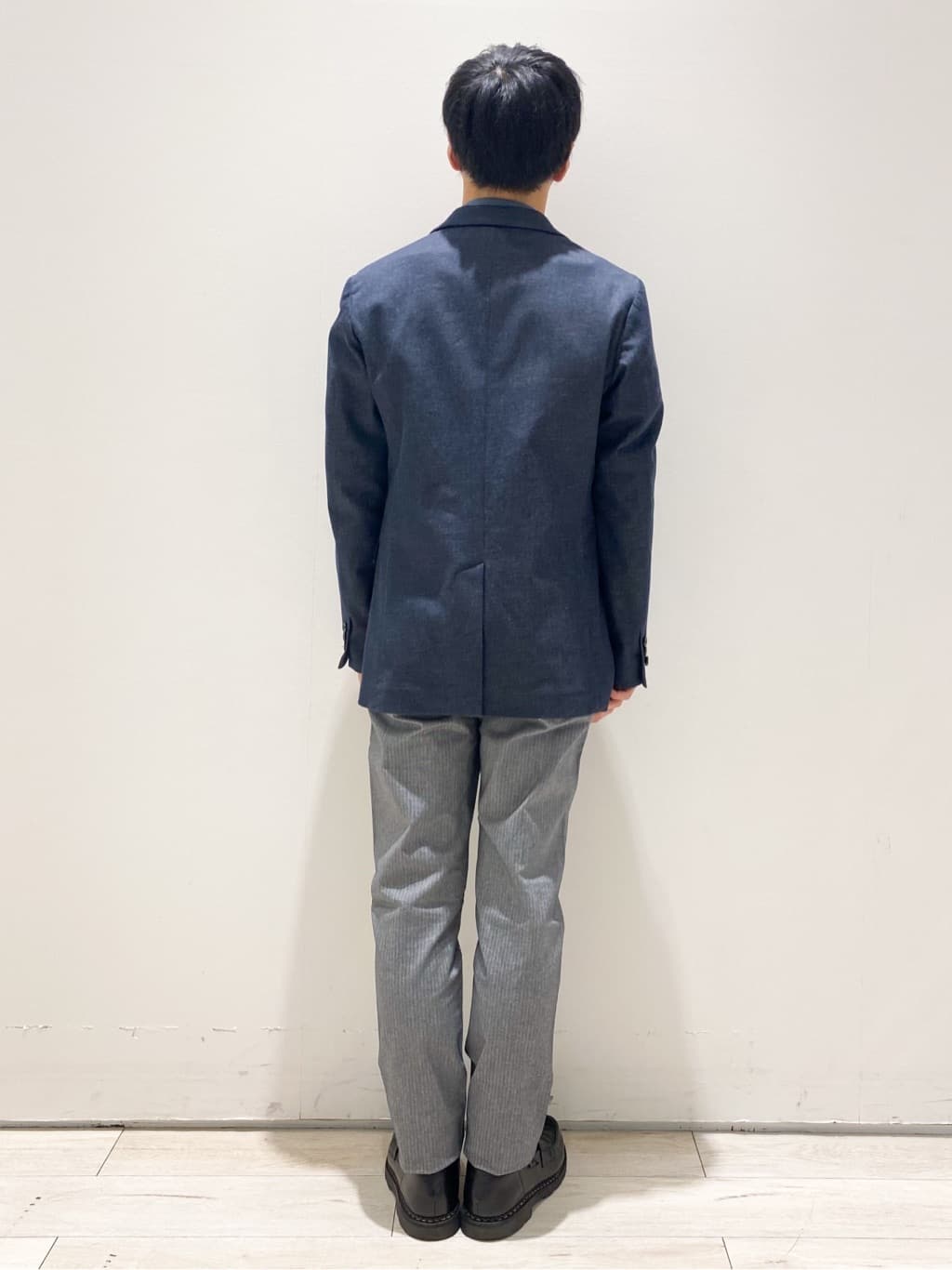 Ichiさんの「THE SHOP TK｜【オールシーズン穿ける！】7DAYSストレッチへリンボンパンツ　ON&hArr;OFF兼用」を使ったコーディネート
