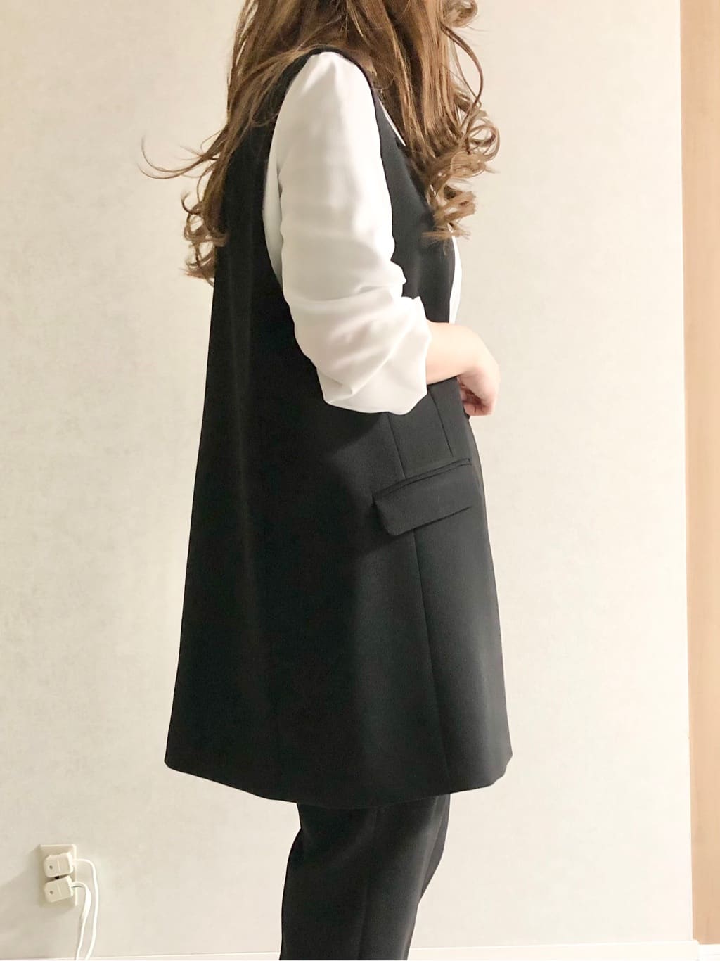 sayuさんの「UNTITLED｜◆【セットアップ可能】カラーレスジレ」を使ったコーディネート