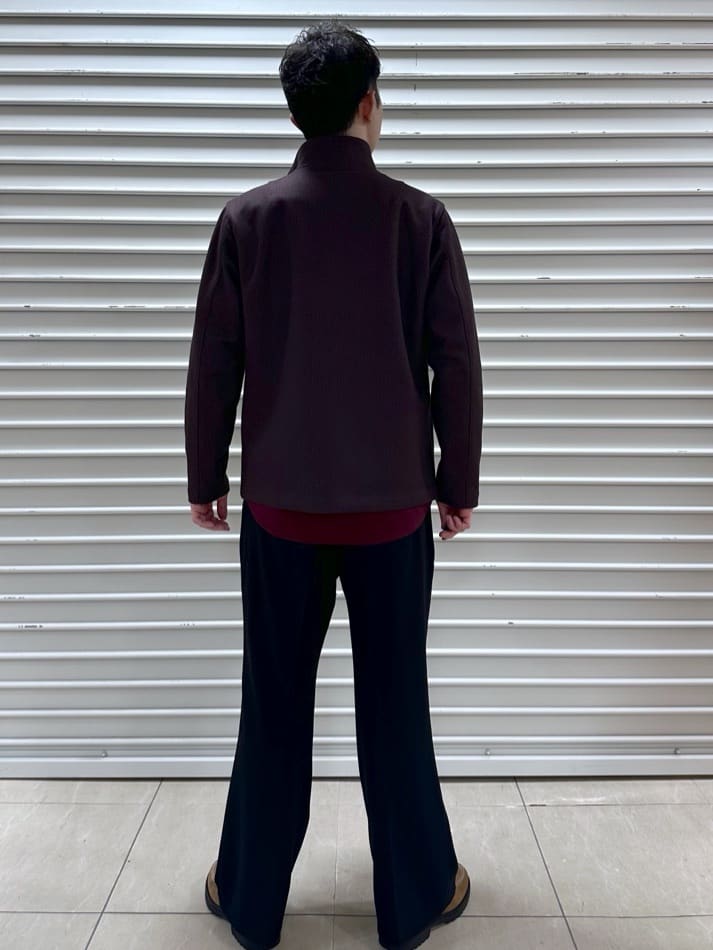 イッシーさんの「TAKEO KIKUCHI｜【DOWN FABRIC】ダウンファブリック スタンドカラーブルゾン」を使ったコーディネート
