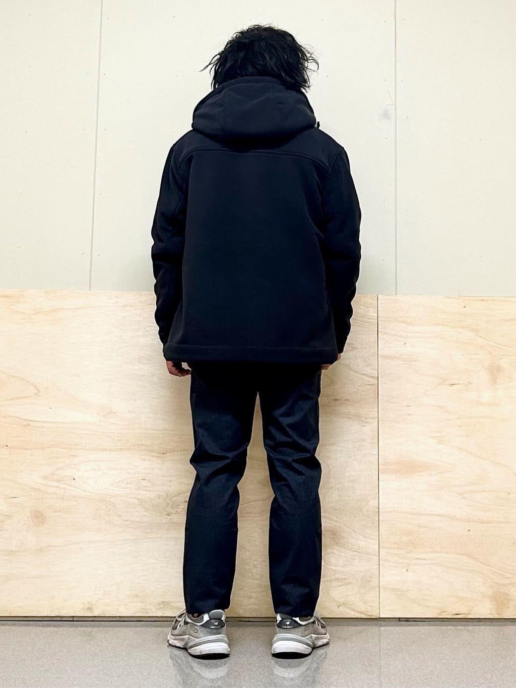 KENJI Iさんの「THE SHOP TK｜【オールシーズン穿ける！】7DAYSストレッチへリンボンパンツ　ON&hArr;OFF兼用」を使ったコーディネート