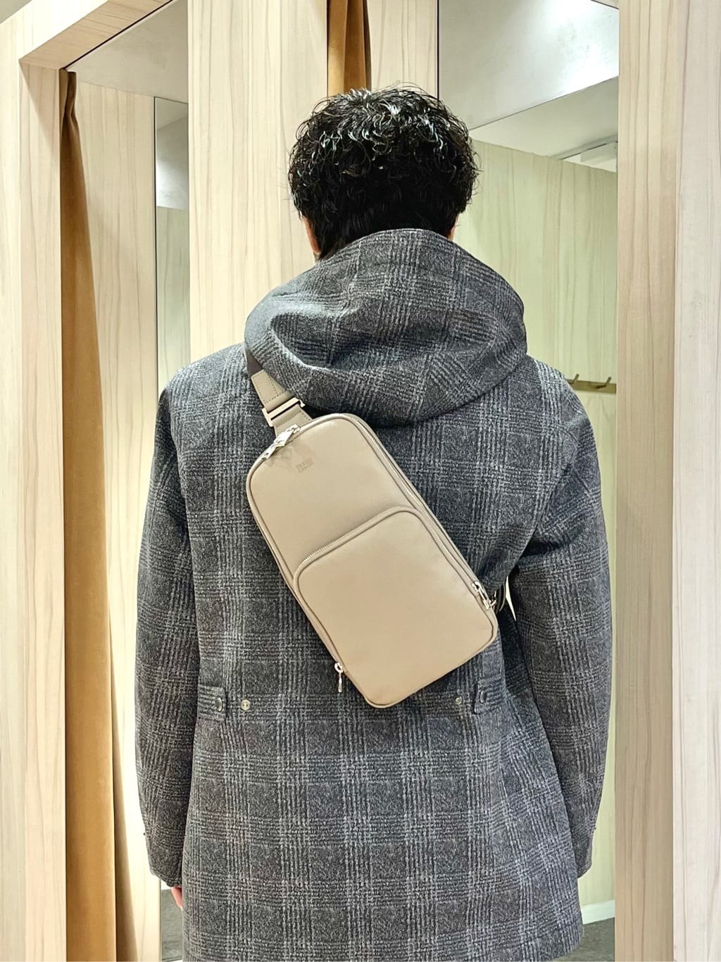 URAさんの「TAKEO KIKUCHI｜【3WAY】ジャカード グレンチェック ダウンライナー ブルゾン」を使ったコーディネート