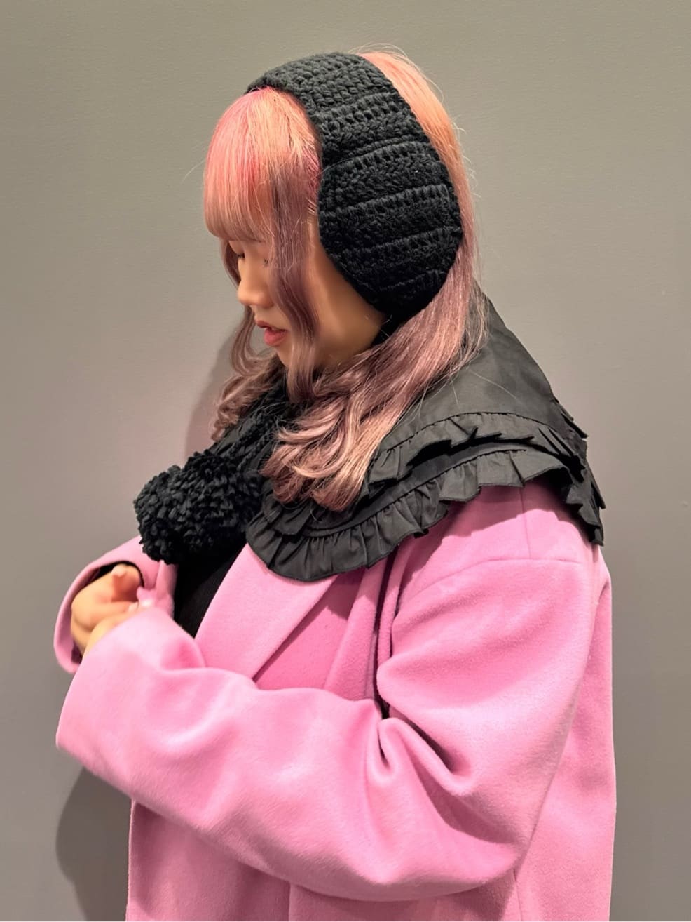 sayakaさんの「ESPERANZA｜ポンポンクロシェイヤマフ」を使ったコーディネート