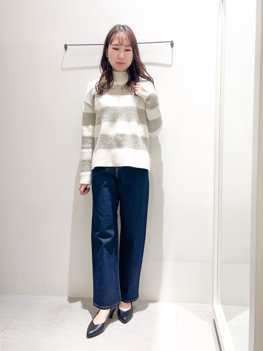 みーちゃんさんの「grove｜【Lee&times;grove別注】STRAIGHT DENIM PANTS」を使ったコーディネート