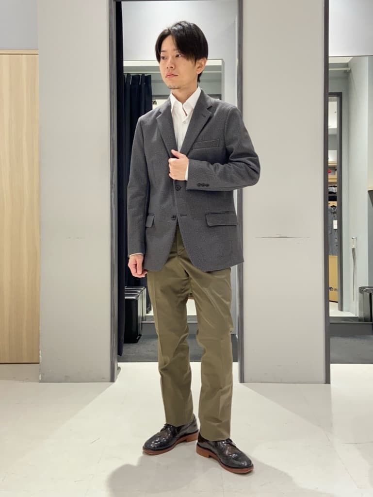 わいずみさんの「TAKEO KIKUCHI｜【ウールカシミヤブレンド】ビーバー調 スタンドカラー コート」を使ったコーディネート