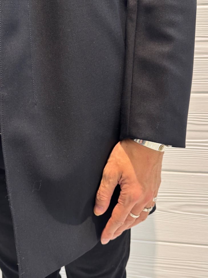 井出恭輔さんの「TAKEO KIKUCHI｜【Sサイズ～】ストレッチ デニム パンツ」を使ったコーディネート