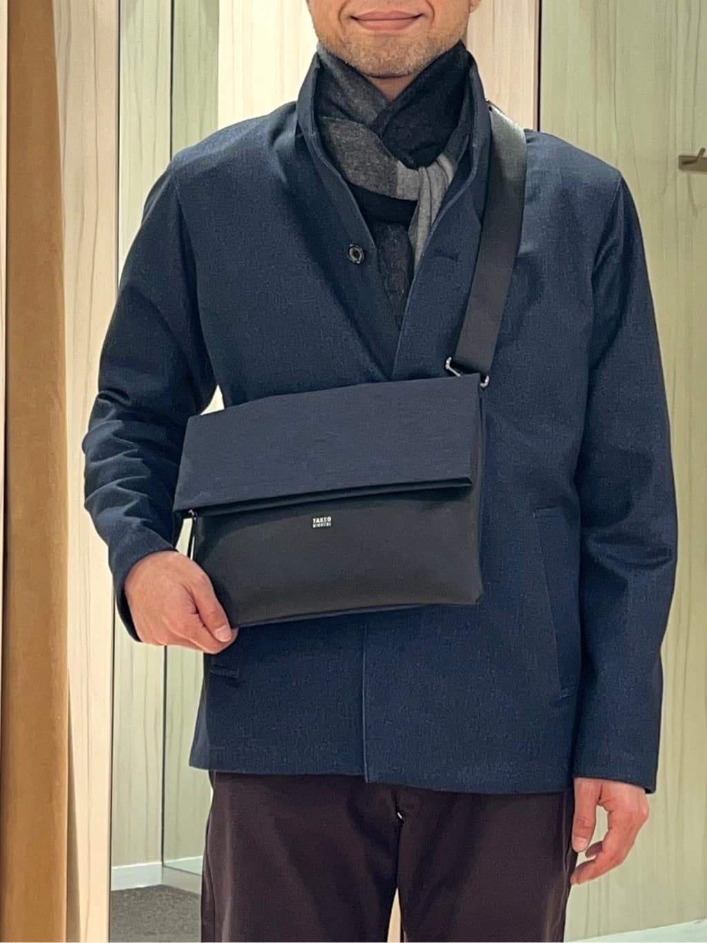 URAさんの「TAKEO KIKUCHI｜【DOWN FABRIC】ダウンファブリック スタンドカラーブルゾン」を使ったコーディネート