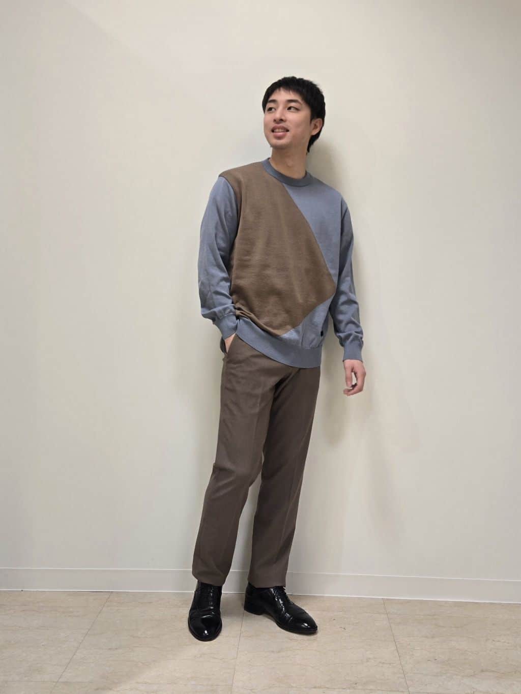 白木駆さんの「TAKEO KIKUCHI｜【360&deg;ストレッチ／セットアップ対応】None Of Stress ジャケット」を使ったコーディネート