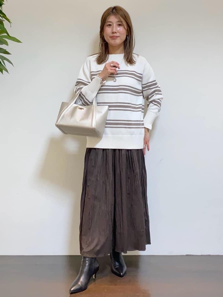 tomoさんの「UNTITLED｜トリプルワントップペンダント」を使ったコーディネート