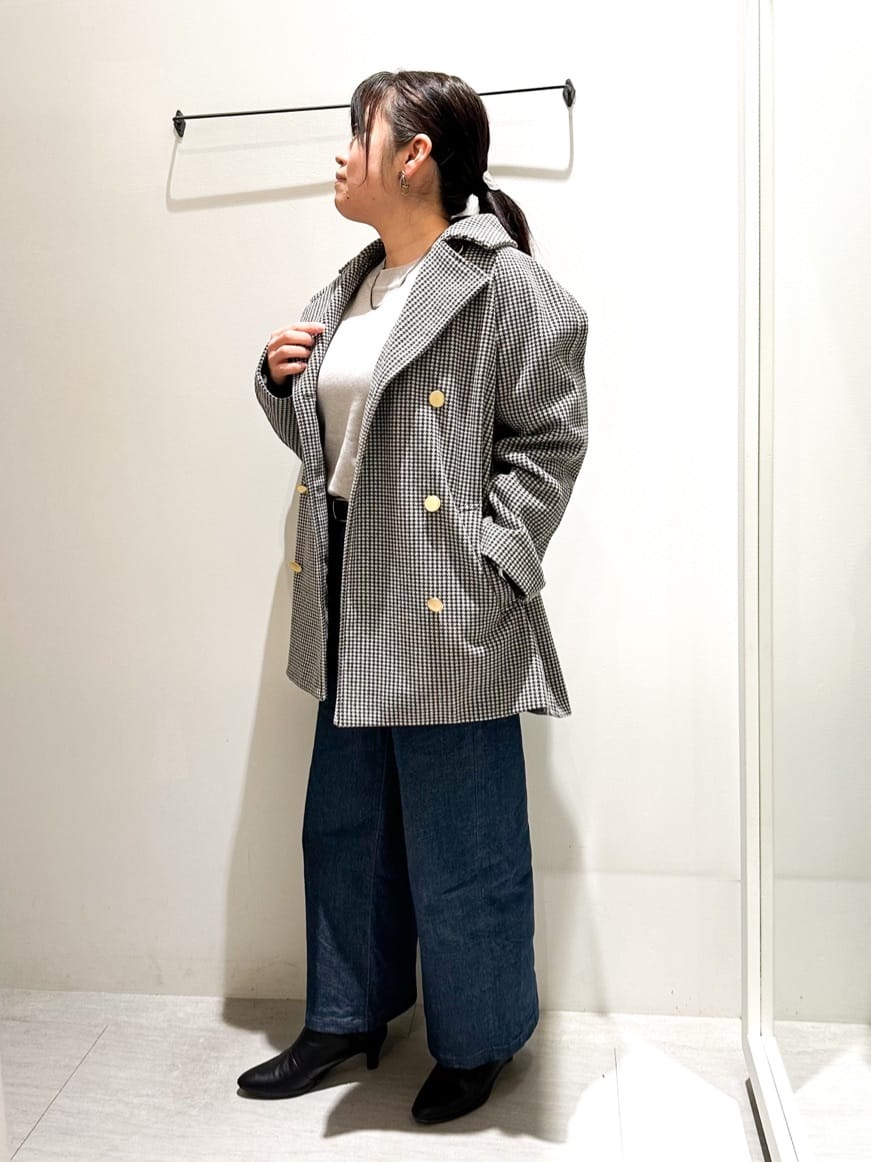 naoさんの「grove｜【SOMETHING&times;grove別注】LISAWIDE DENIM PANTS」を使ったコーディネート