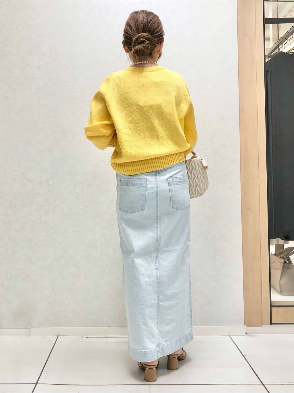 sayuさんの「UNTITLED｜◆セミタイトデニムスカート」を使ったコーディネート