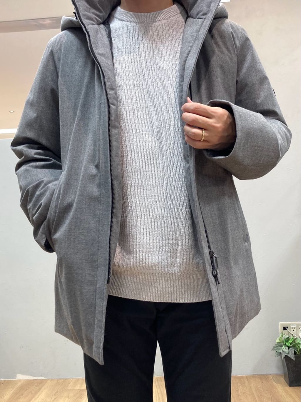シュンさんの「TAKEO KIKUCHI｜【Made in JAPAN】播州織 ストレッチ パンツ」を使ったコーディネート
