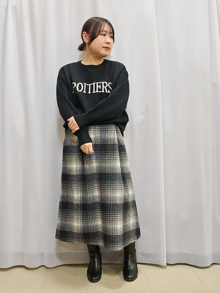 かなさんの「SHOO･LA･RUE｜◆【ポーチ付き】使い勝手の良い Wフェイスショルダーバッグ」を使ったコーディネート