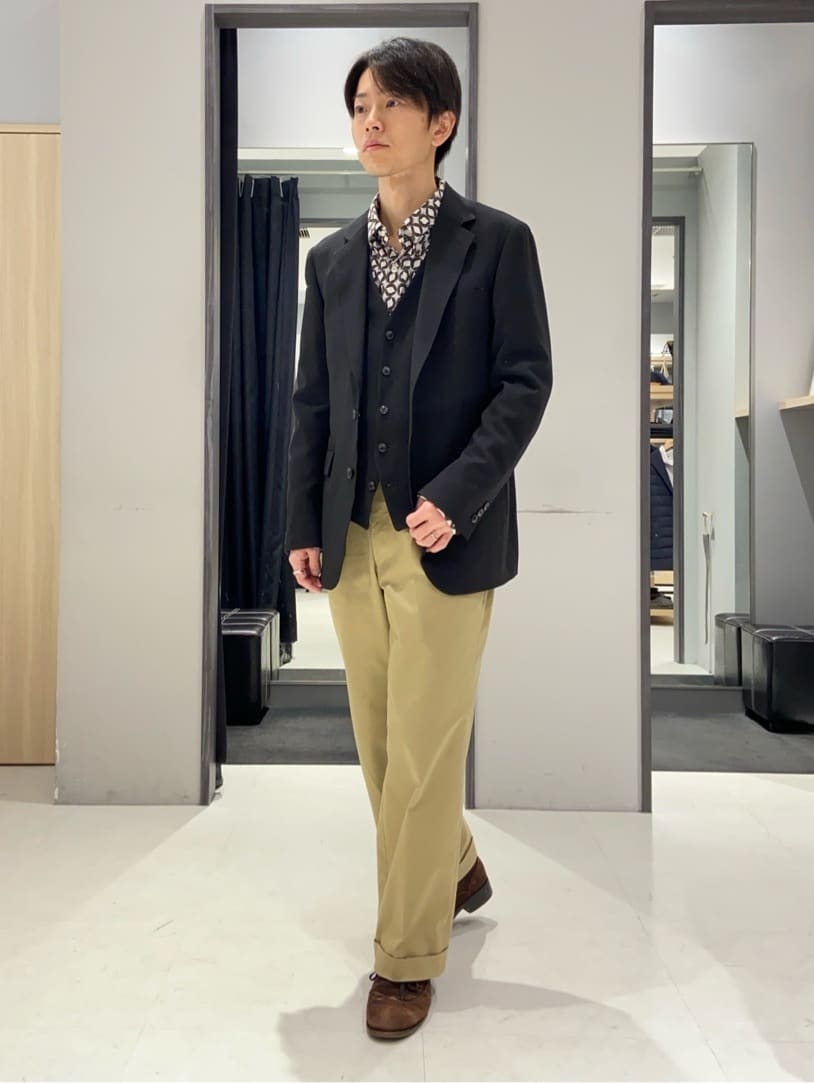わいずみさんの「TAKEO KIKUCHI｜【ウールカシミヤブレンド】ビーバー調 スタンドカラー コート」を使ったコーディネート