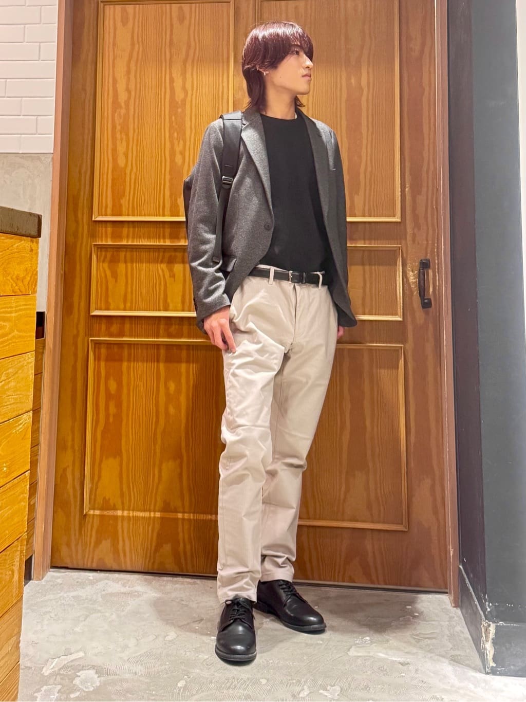 こーたさんの「THE SHOP TK｜【オールシーズン穿ける！】7DAYSストレッチへリンボンパンツ　ON&hArr;OFF兼用」を使ったコーディネート