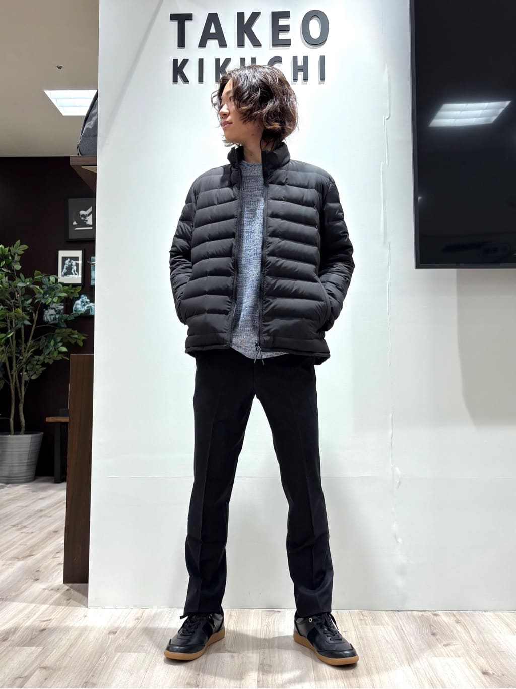 Kaiさんの「TAKEO KIKUCHI｜【360&deg;ストレッチ／セットアップ対応】None Of Stress パンツ」を使ったコーディネート
