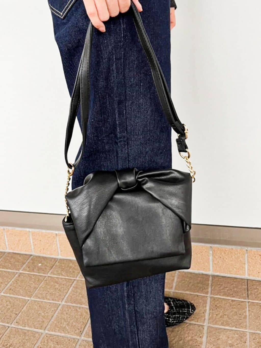 シムシムさんの「grove｜【Lee&times;grove別注】STRAIGHT DENIM PANTS」を使ったコーディネート