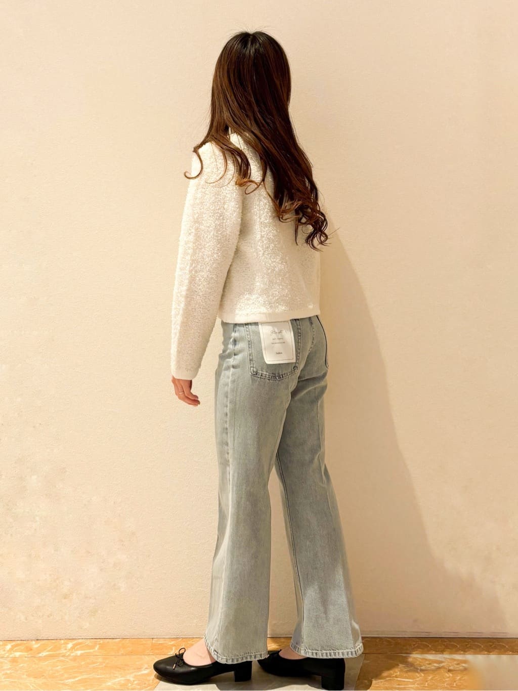 mさんの「index｜《丈が選べる》ストレートデニムパンツ【洗濯機洗い可】」を使ったコーディネート